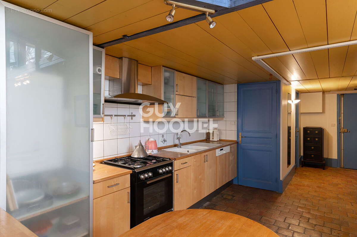 Appartement à LYON-1E