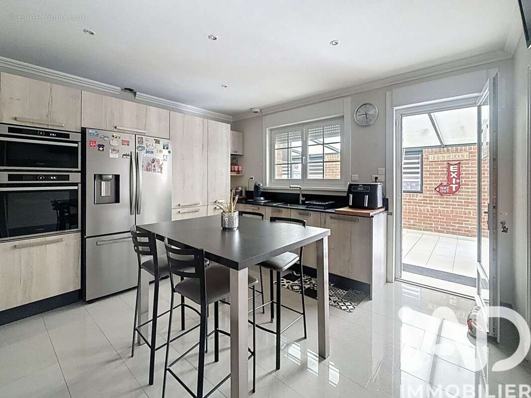 Photo 5 - Maison à WAZIERS