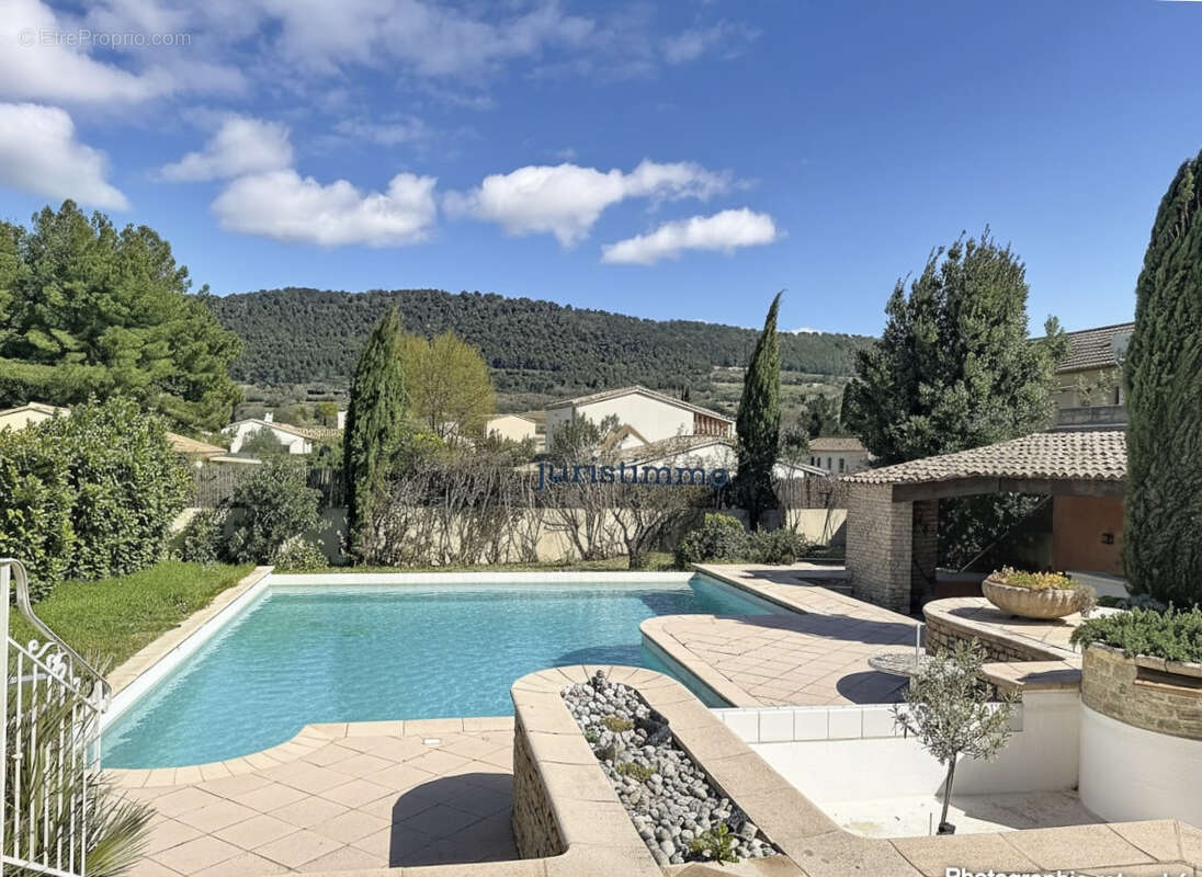 Maison à VAISON-LA-ROMAINE
