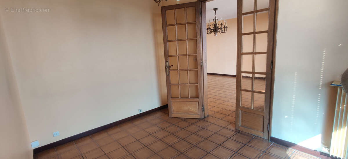 Appartement à MARSEILLE-15E