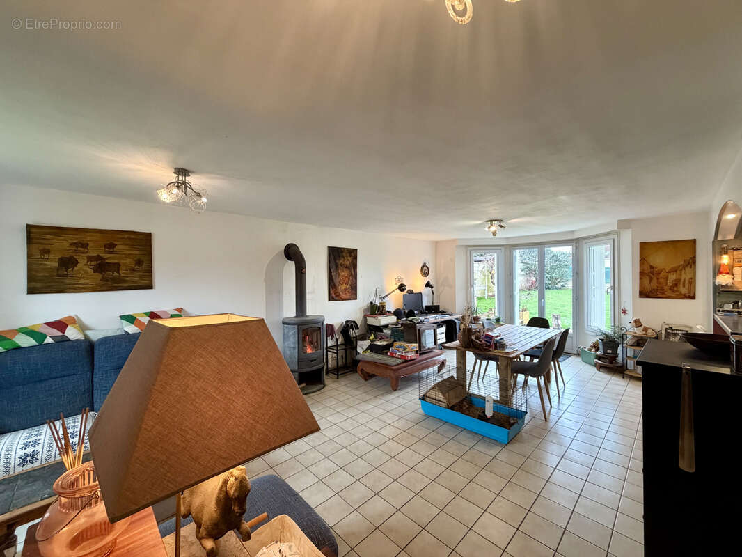 Maison à LA FERTE-GAUCHER