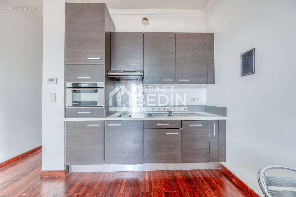 Appartement à BORDEAUX