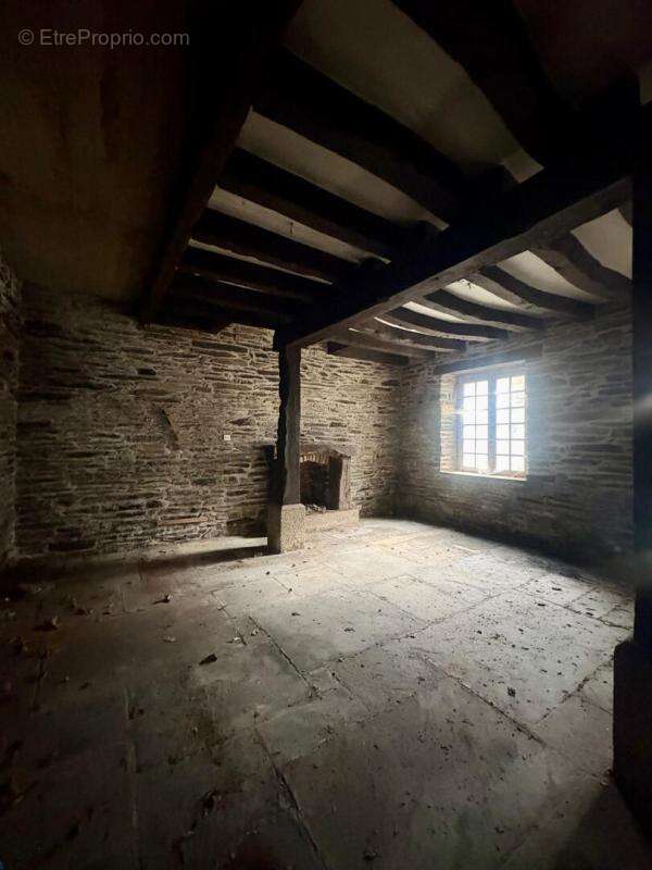 Appartement à MUR-DE-BRETAGNE