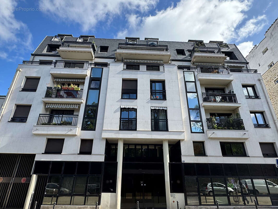 Appartement à PARIS-20E