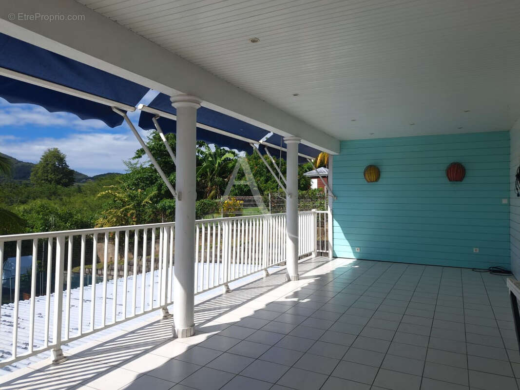 Maison à SAINTE-LUCE