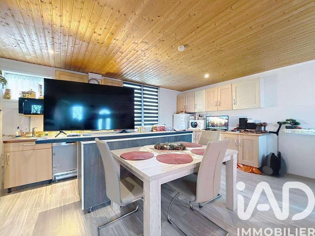 Photo 2 - Maison à NEUFGRANGE