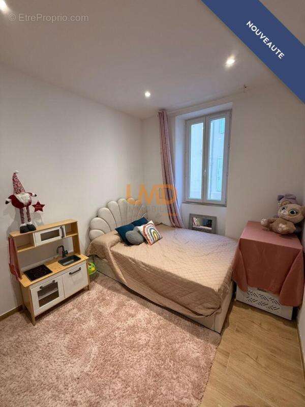 Appartement à LE MUY