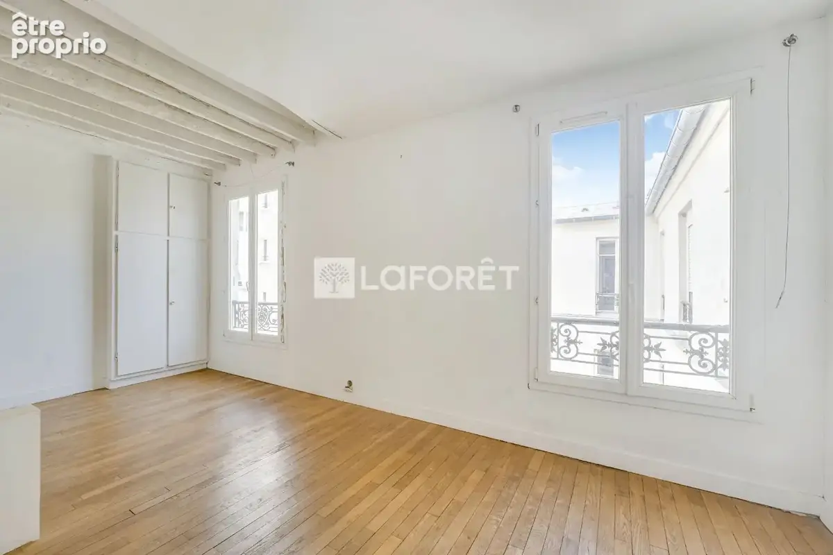 2 pièces au calme et lumineux Dernier étage Paris 12e, rue Crozatier - photo 2