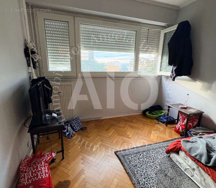 Appartement à RILLIEUX-LA-PAPE