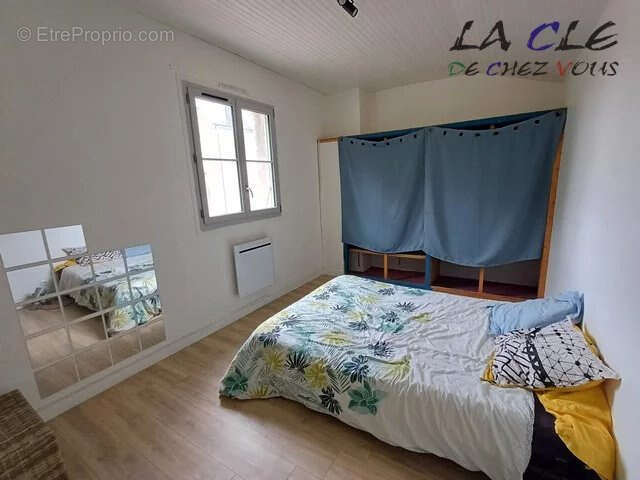 Maison à COULONGES-SUR-L&#039;AUTIZE