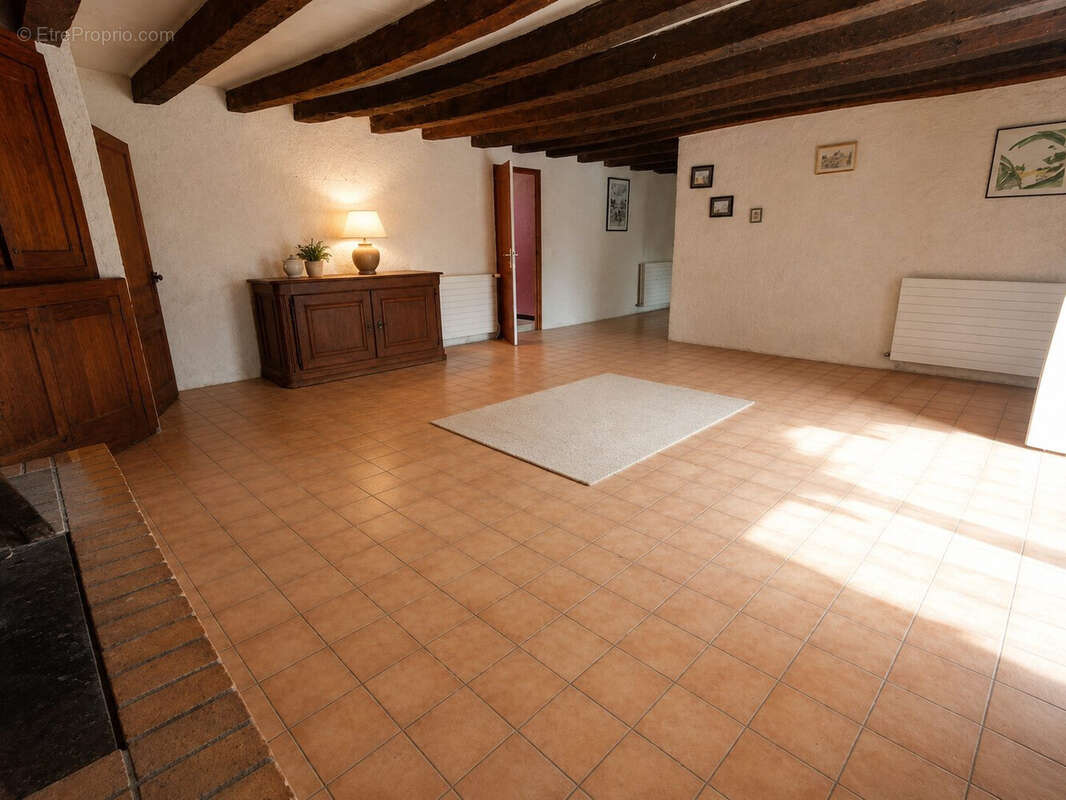Maison à LUCHAPT