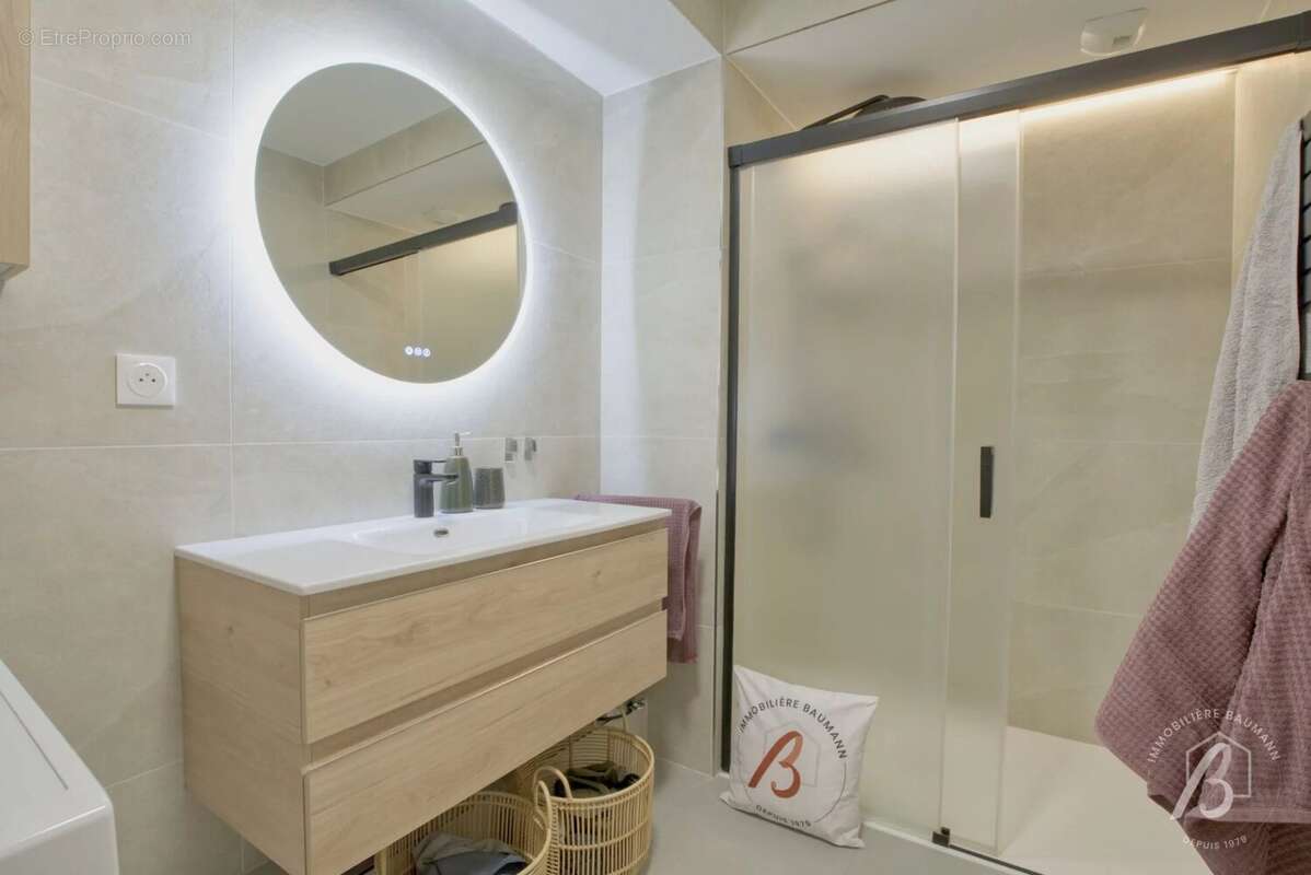 Appartement à SCHARRACHBERGHEIM-IRMSTETT