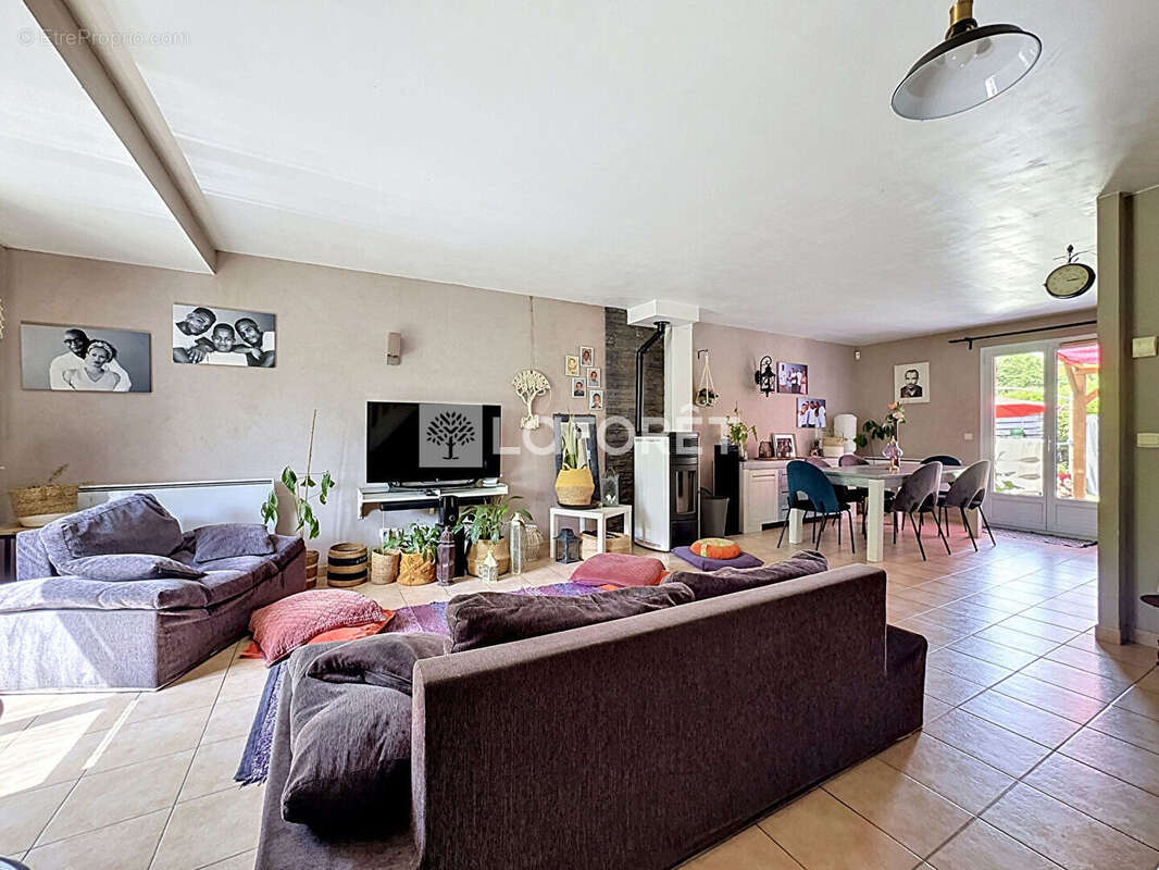 Maison à TIGERY