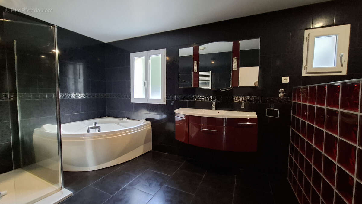 Maison à LA CHEVROLIERE