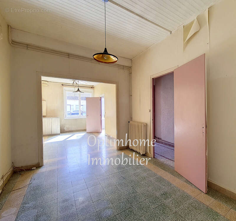 Maison en pierres 142 m² avec jardin clos - photo 2