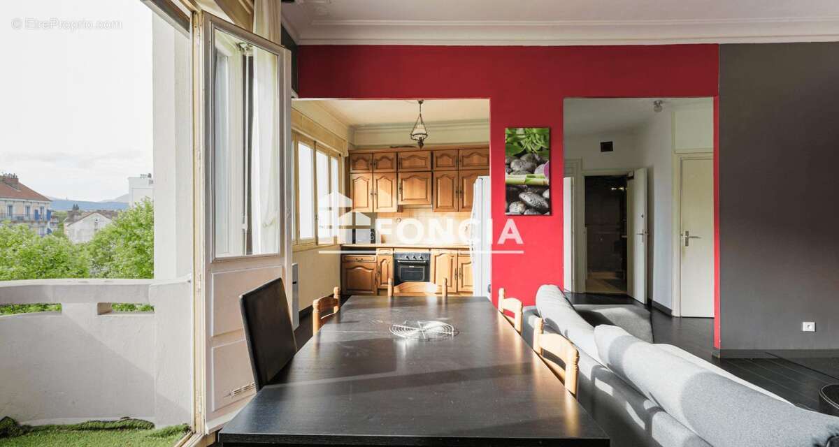 Appartement grand T2 – 61,40 m² – Grenoble Centre début libération - photo 4