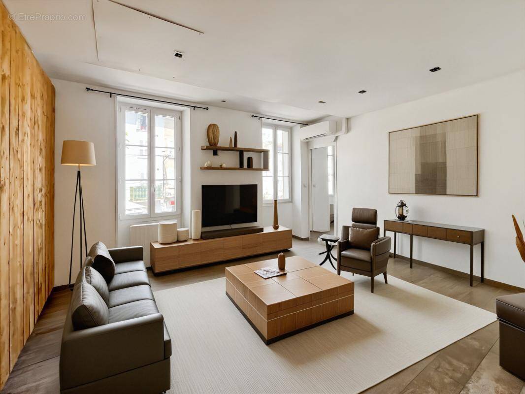 Appartement à PIERREFEU-DU-VAR