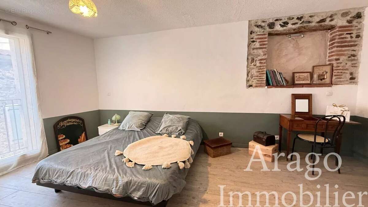 Maison à CASES-DE-PENE