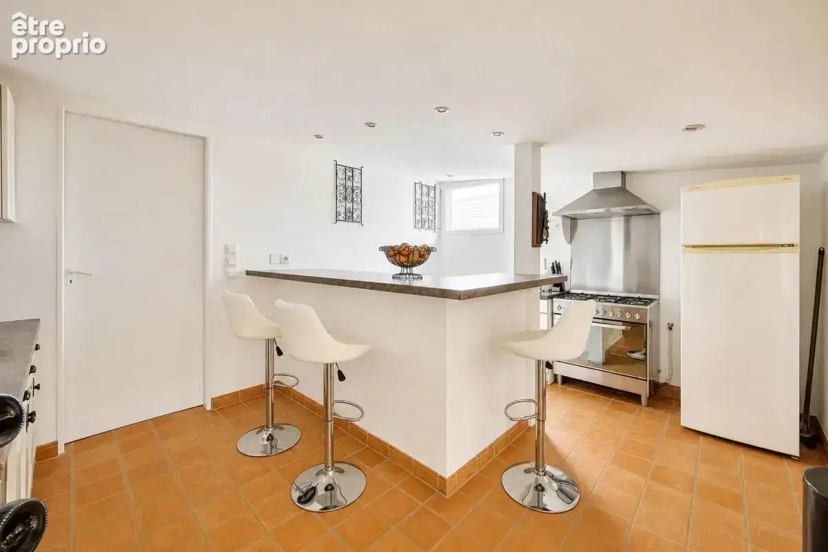 Maison d'exception de 307 m² avec piscine - photo 17