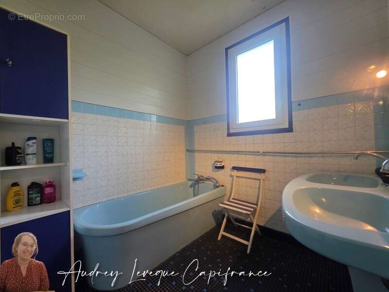 Surgeres (17) - photo 8