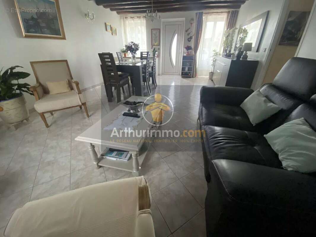 Appartement à TOURNAN-EN-BRIE