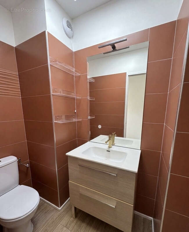 Appartement à SAINT-MARTIN-DU-VAR