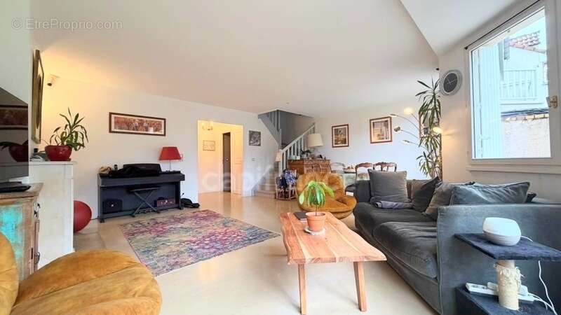 Maison à NOISY-LE-ROI