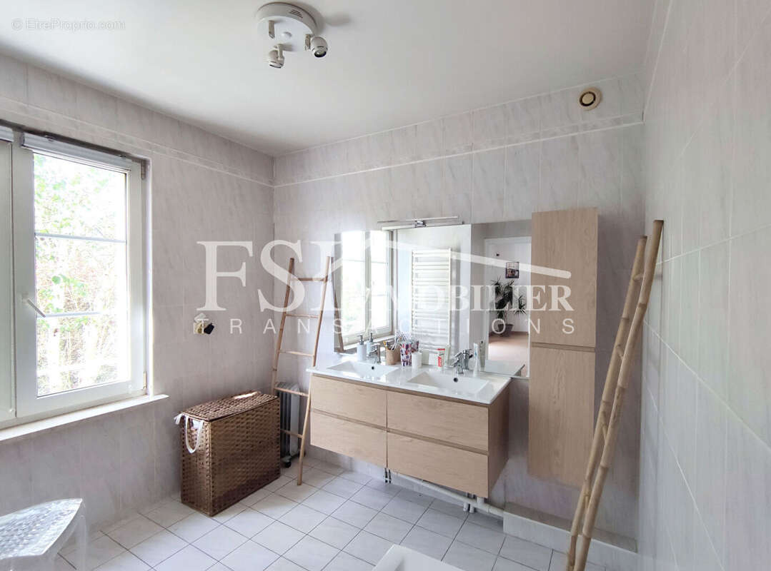 Maison Montlignon 9 pièce(s) 184 m2 - photo 13