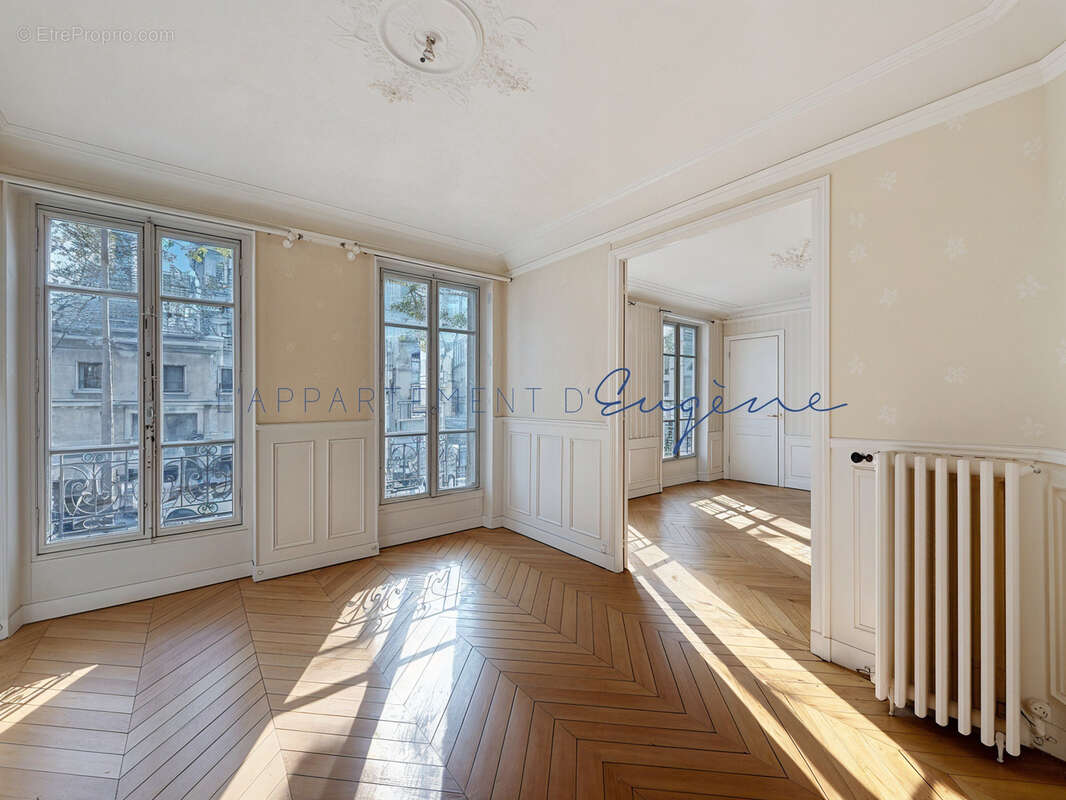 Appartement à PARIS-15E