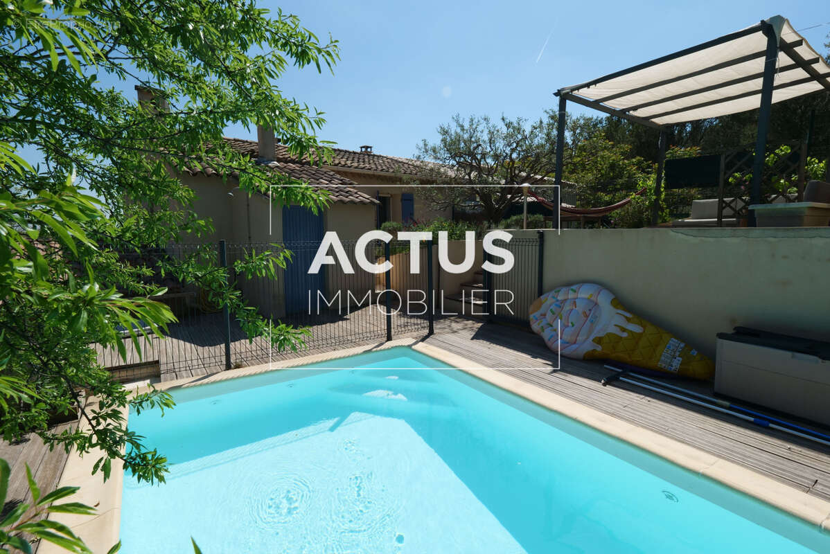 Maison 135 m² à Aurons  - photo 3