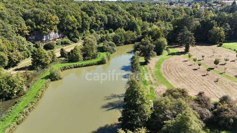 Maison à NOUAILLE-MAUPERTUIS