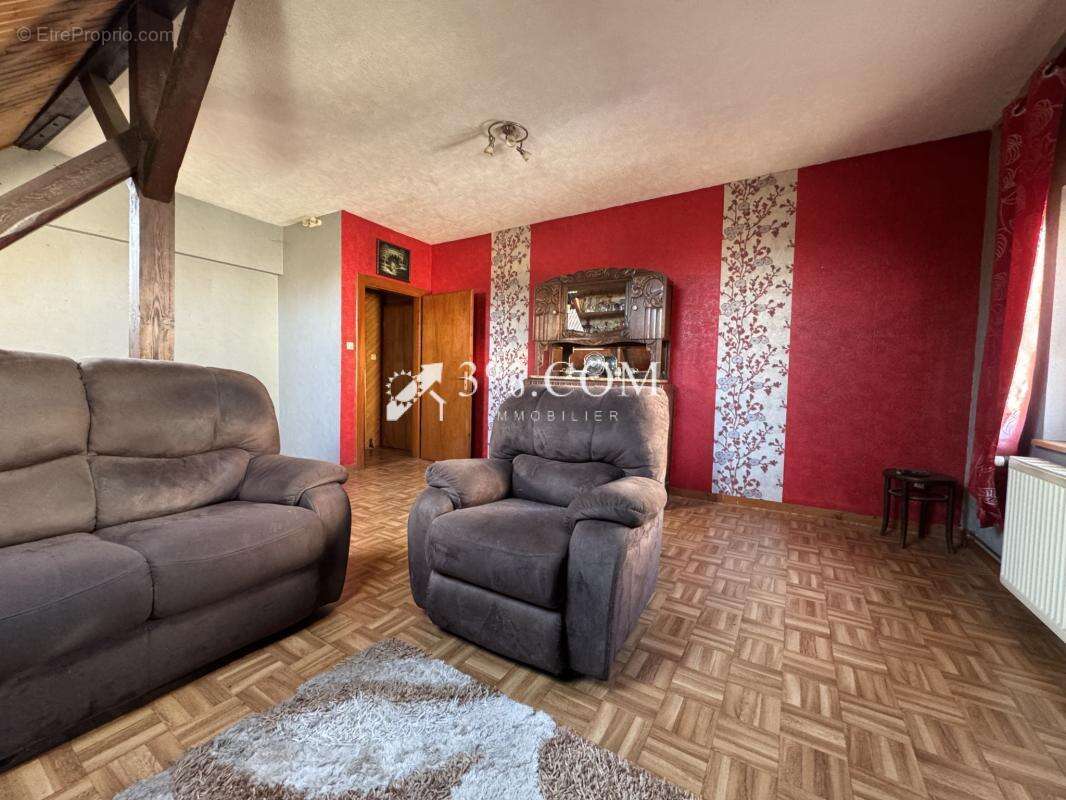 Maison à DOSSENHEIM-SUR-ZINSEL