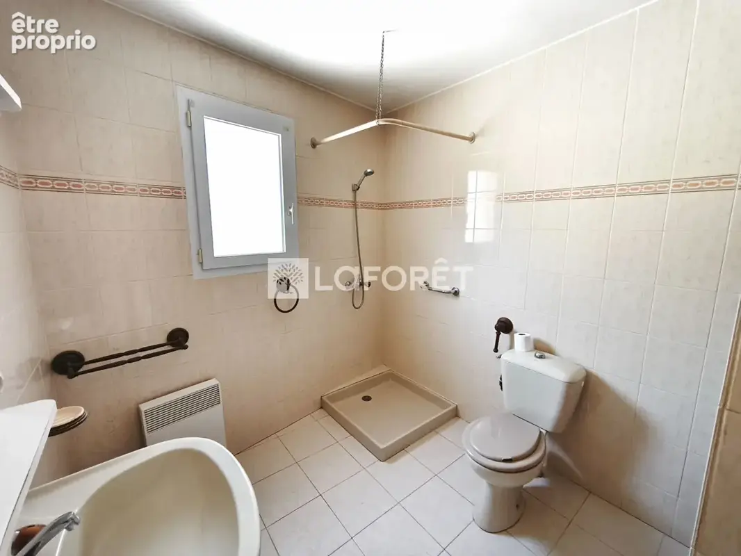 Maison Banyuls Dels Aspres 5 pièce(s) 114 m2 - photo 13