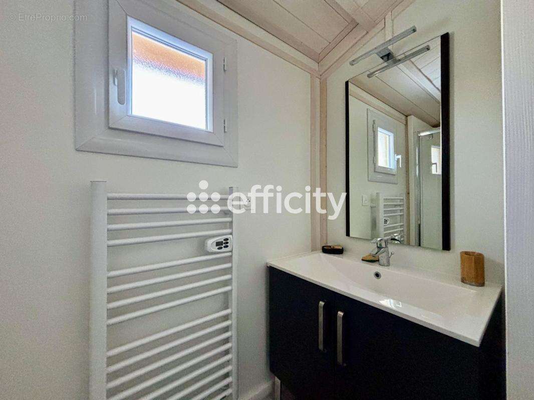 Maison à SAINT-LEGER-LES-MELEZES