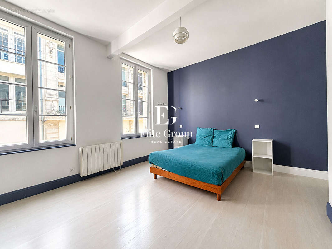 Élégant appartement esprit maison de ville avec terrasse sur les toits - photo 7