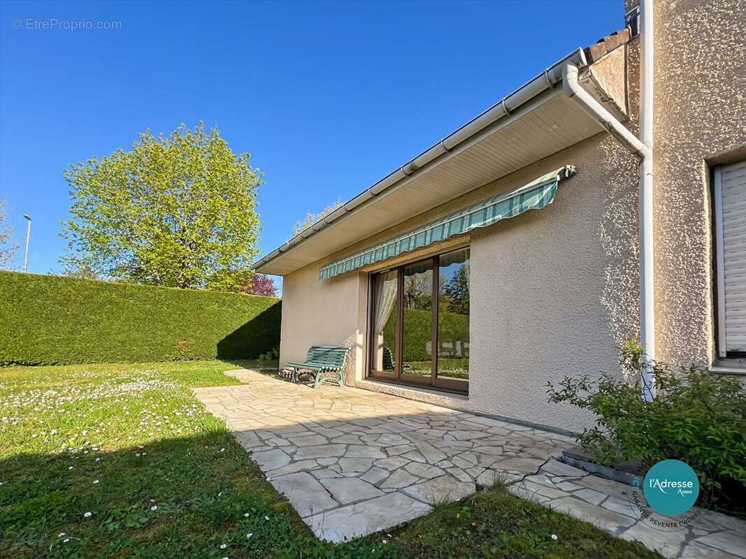 Maison à GUIGNEVILLE-SUR-ESSONNE