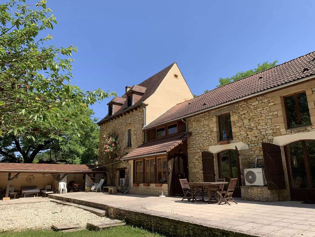Maison à SARLAT-LA-CANEDA
