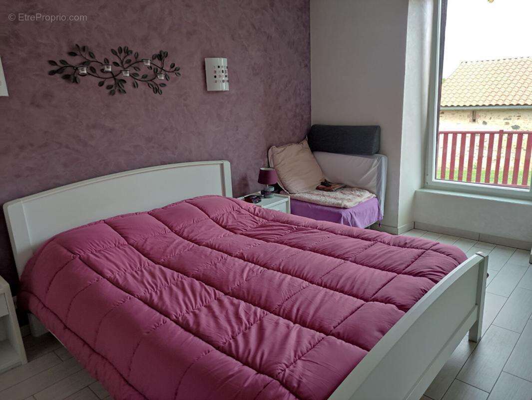 Maison à SAINT-MESMIN