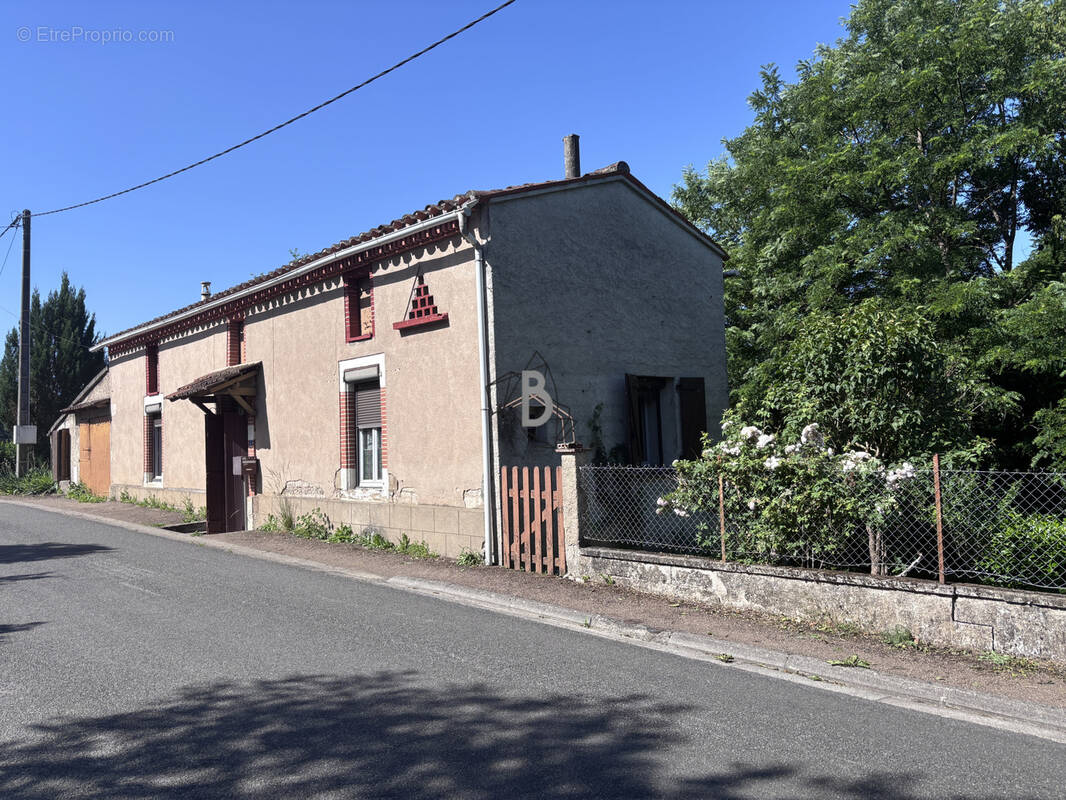 Maison à ROSIERES