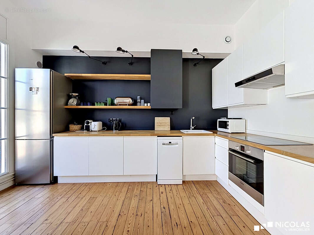 Appartement à BORDEAUX