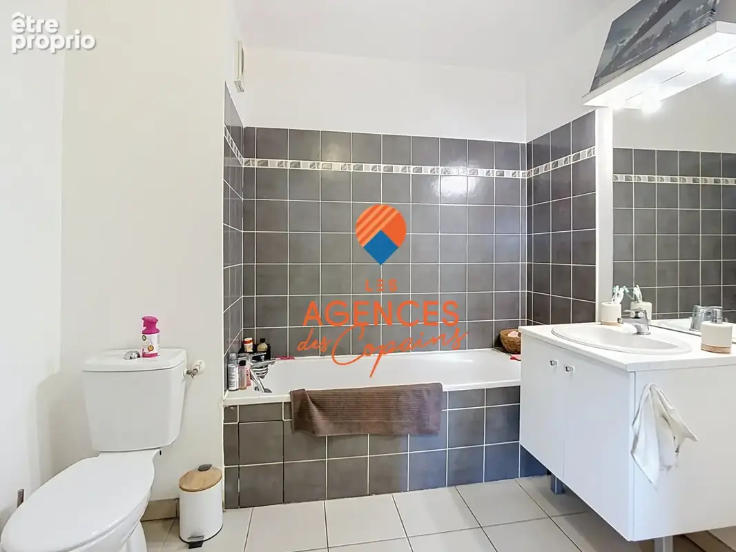 A vendre en exclusivite t2 avec terrasse et garage - photo 3