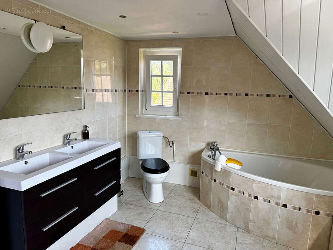 Maison 120m² à marcq-en-barœul - photo 4