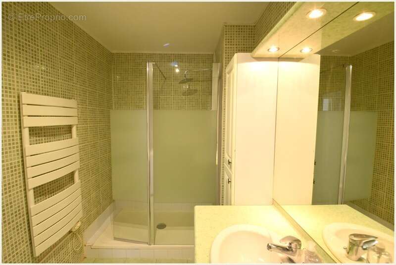 Appartement à LE BOURGET