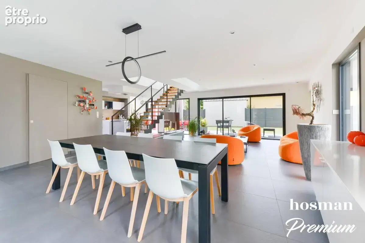 Coup de coeur ! Maison d'architecte d'exception aux portes de Nantes - 167 m2 avec 4 chambres, au calme en fond d'une impasse pr - photo 8