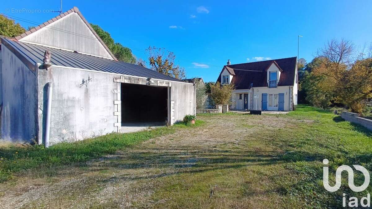 Maison 140 m² à Saint-Maur  - photo 4