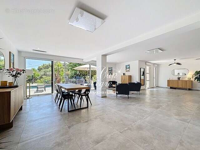 Maison à LE LAVANDOU