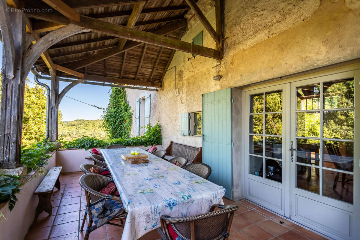 Maison de campagne avec piscine et grange - photo 48