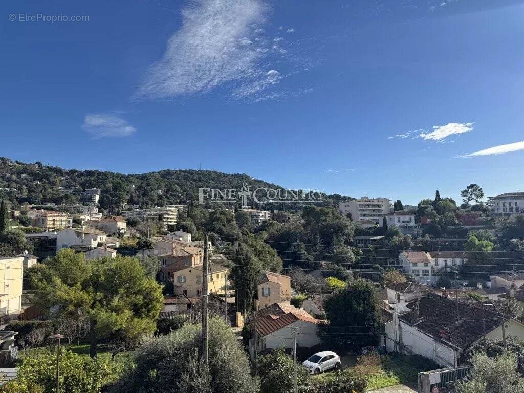 Appartement à LE CANNET