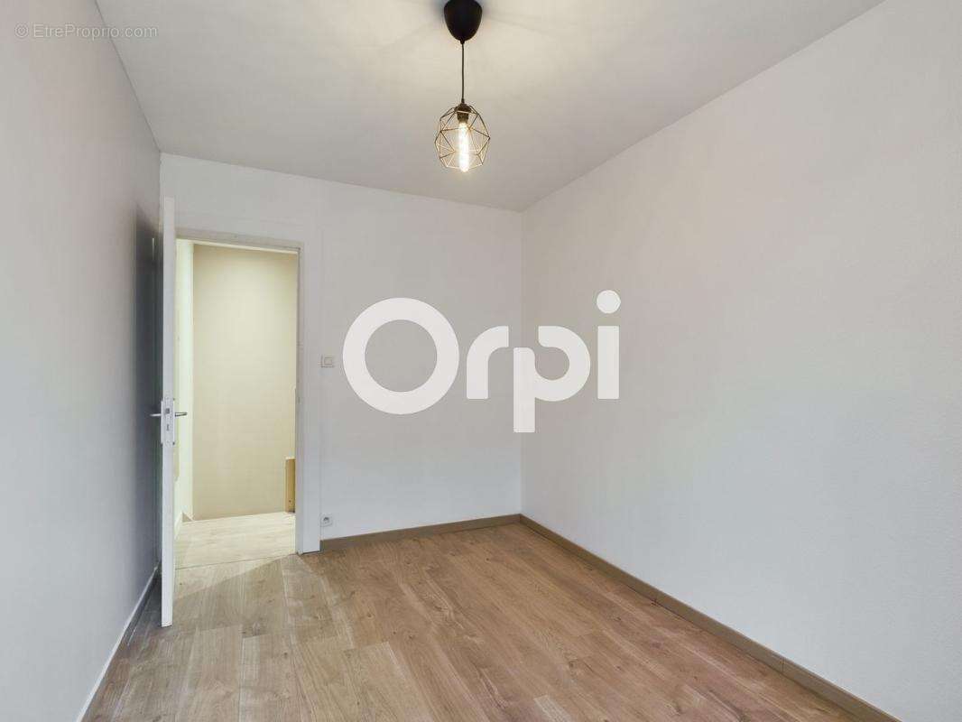 Appartement à VILLARD-BONNOT