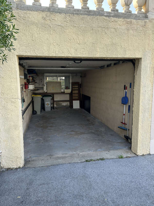 Appartement à SIX-FOURS-LES-PLAGES